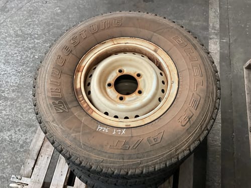 slide-items-2