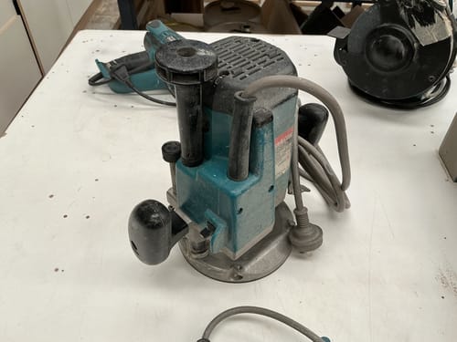 slide-items-3
