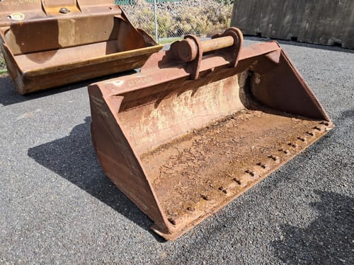 slide-items-0