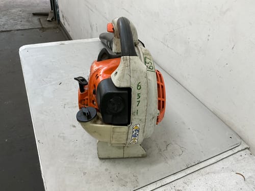 slide-items-2