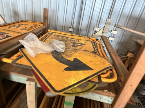 slide-items-1
