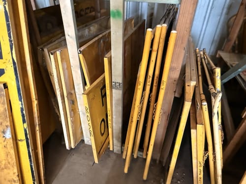slide-items-3