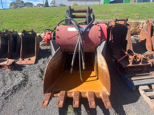 slide-items-1