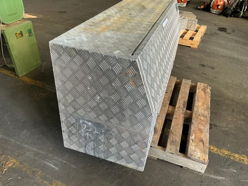 slide-items-1