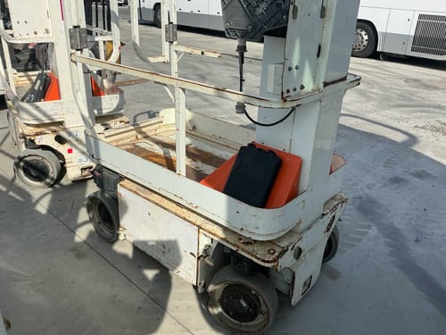 slide-items-1