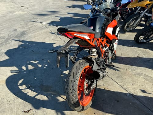 slide-items-4