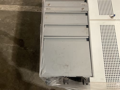 slide-items-4