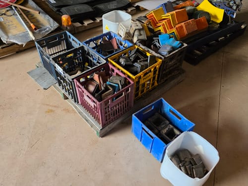slide-items-1
