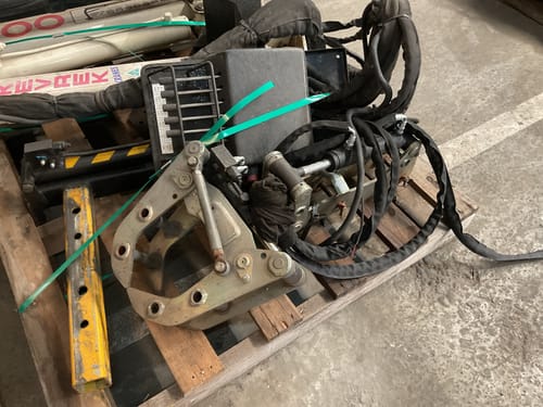 slide-items-2