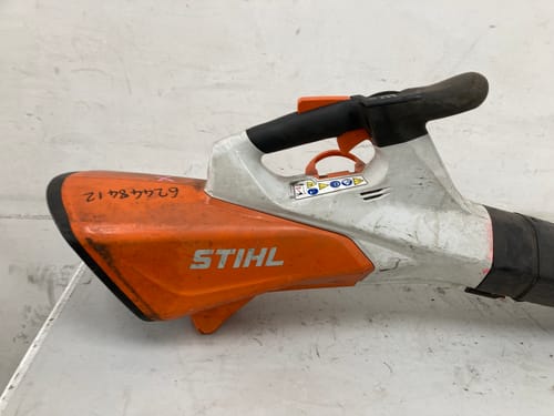 slide-items-3