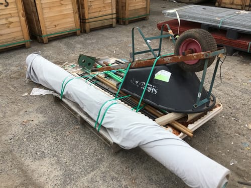 slide-items-0