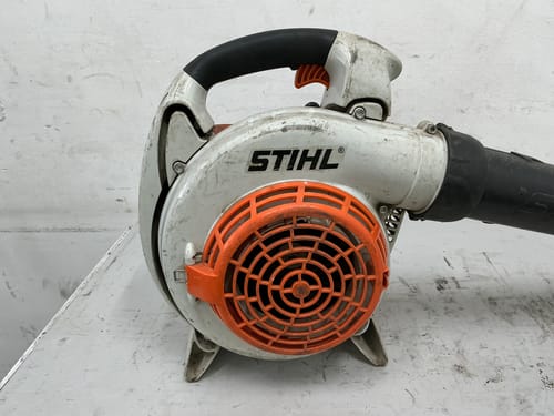 slide-items-3