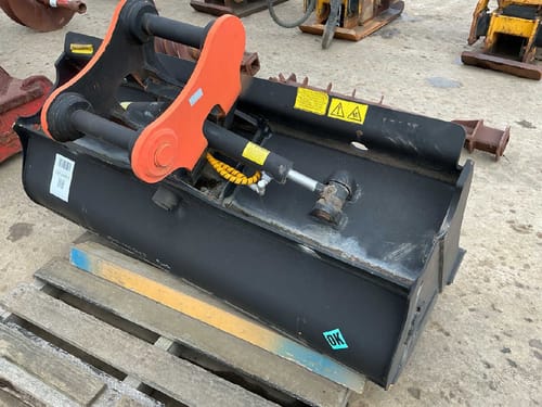 slide-items-3
