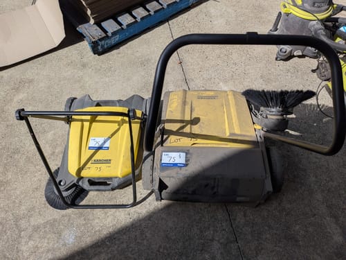slide-items-0