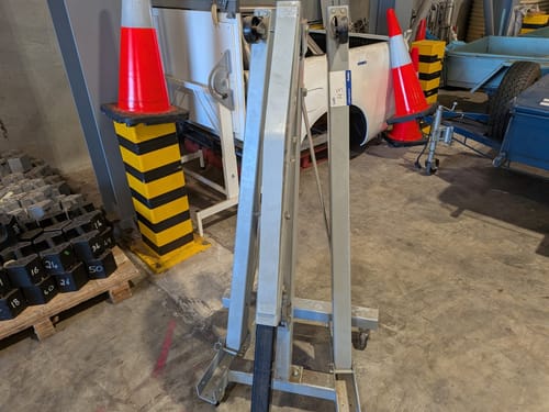 slide-items-1