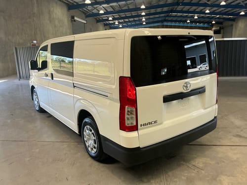 slide-items-4