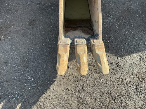 slide-items-4