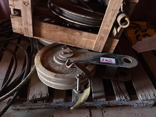 slide-items-1
