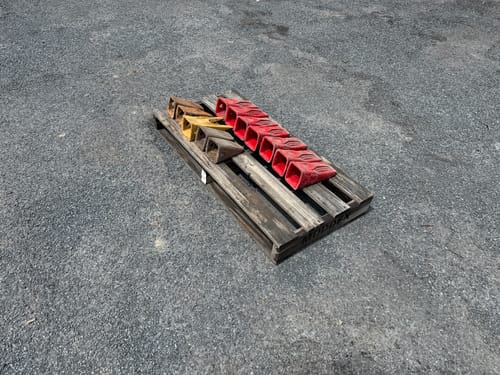 slide-items-3