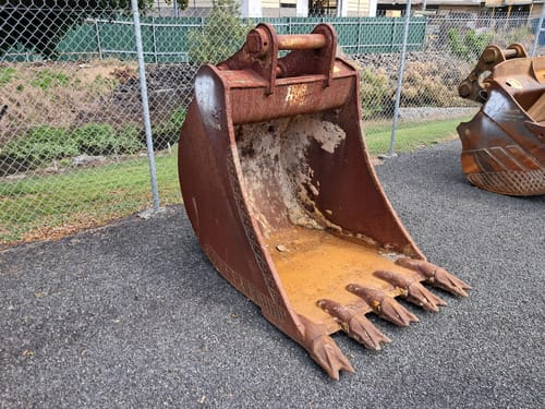 slide-items-0