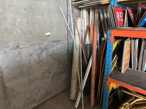 slide-items-0