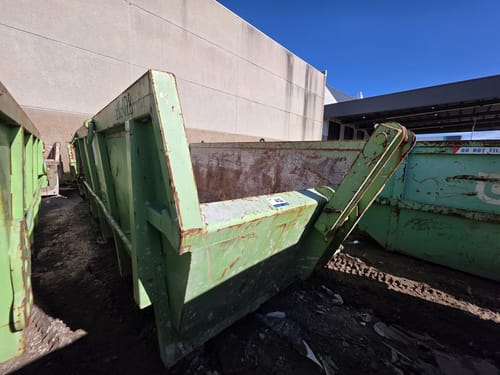 slide-items-0
