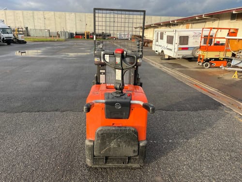 slide-items-1