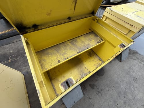slide-items-3