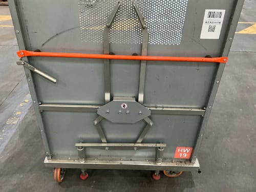 slide-items-4