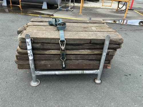 slide-items-1