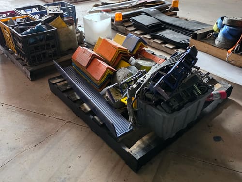 slide-items-2