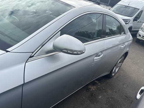 slide-items-3