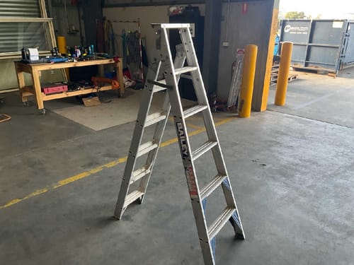 slide-items-2