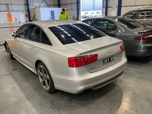 slide-items-4
