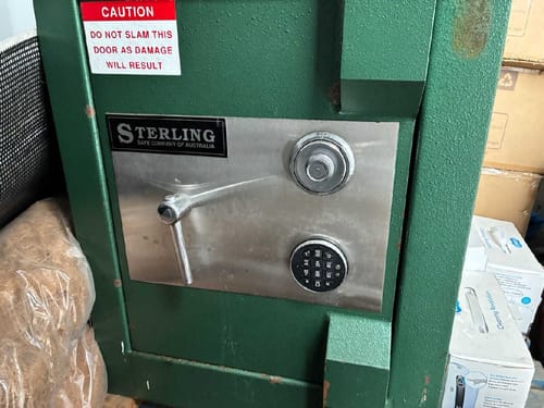 slide-items-1