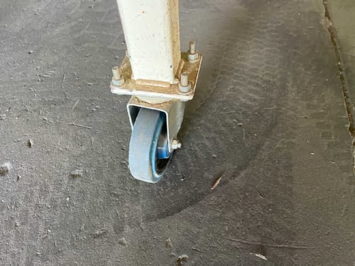 slide-items-3