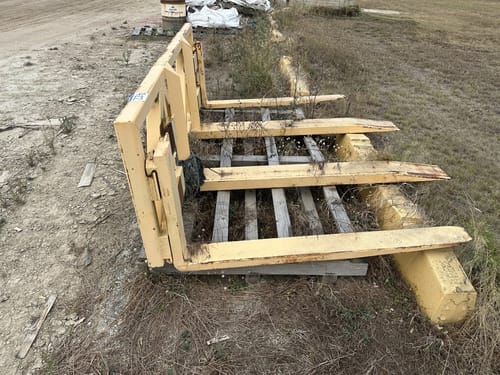 slide-items-0