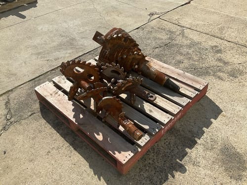 slide-items-3