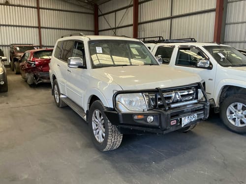 2012 Mitsubishi Pajero