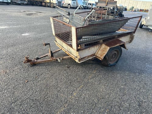 slide-items-0
