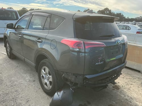 slide-items-4
