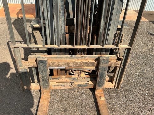 slide-items-3