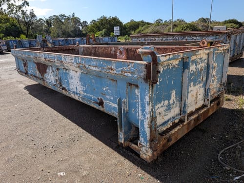 slide-items-4