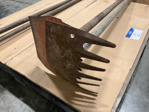 slide-items-1
