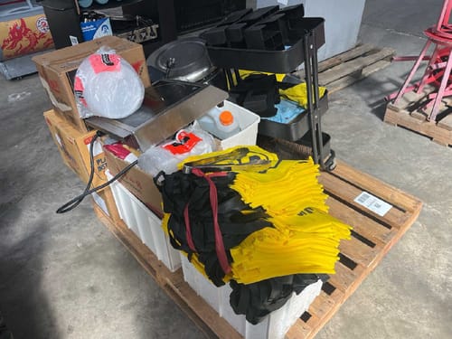 slide-items-3