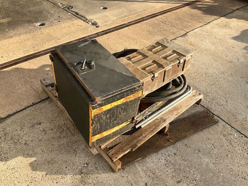 slide-items-2