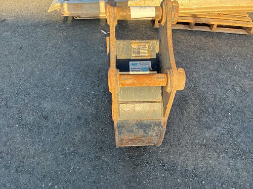slide-items-2