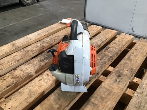 slide-items-2