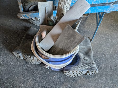 slide-items-1