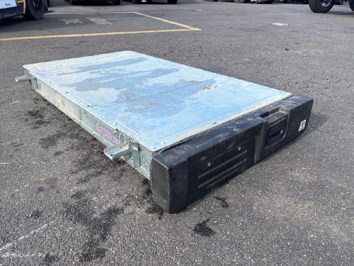 slide-items-0